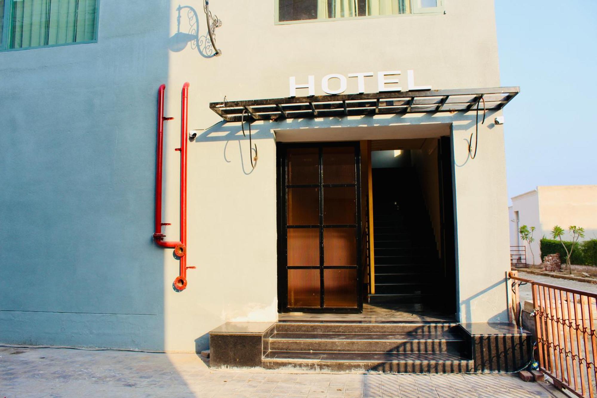 The Loya Hotel Muktsar Eksteriør bilde
